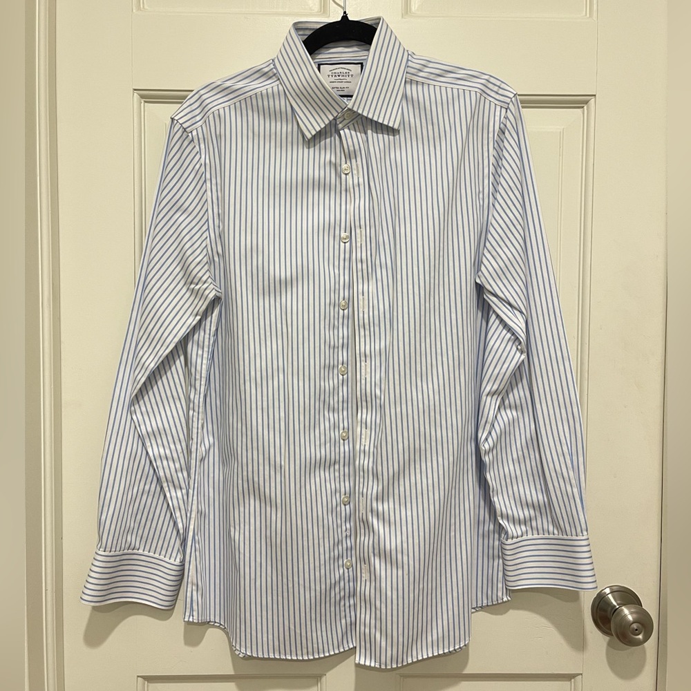 Charles Tyrwhitt Blue and White Dress Shirt Classic Business Style